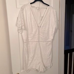 White Lace Romper - Abercrombie - XL